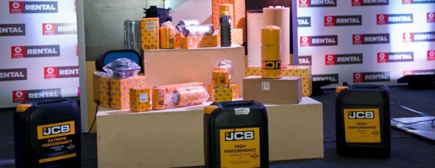 Exitosa venta nocturna Repuestos Dercomaq